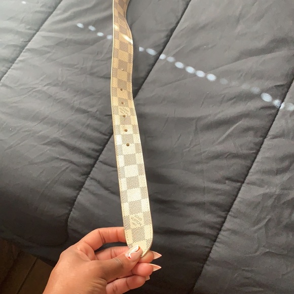 Women’s authentic LV belt... - Picture 4 of 7